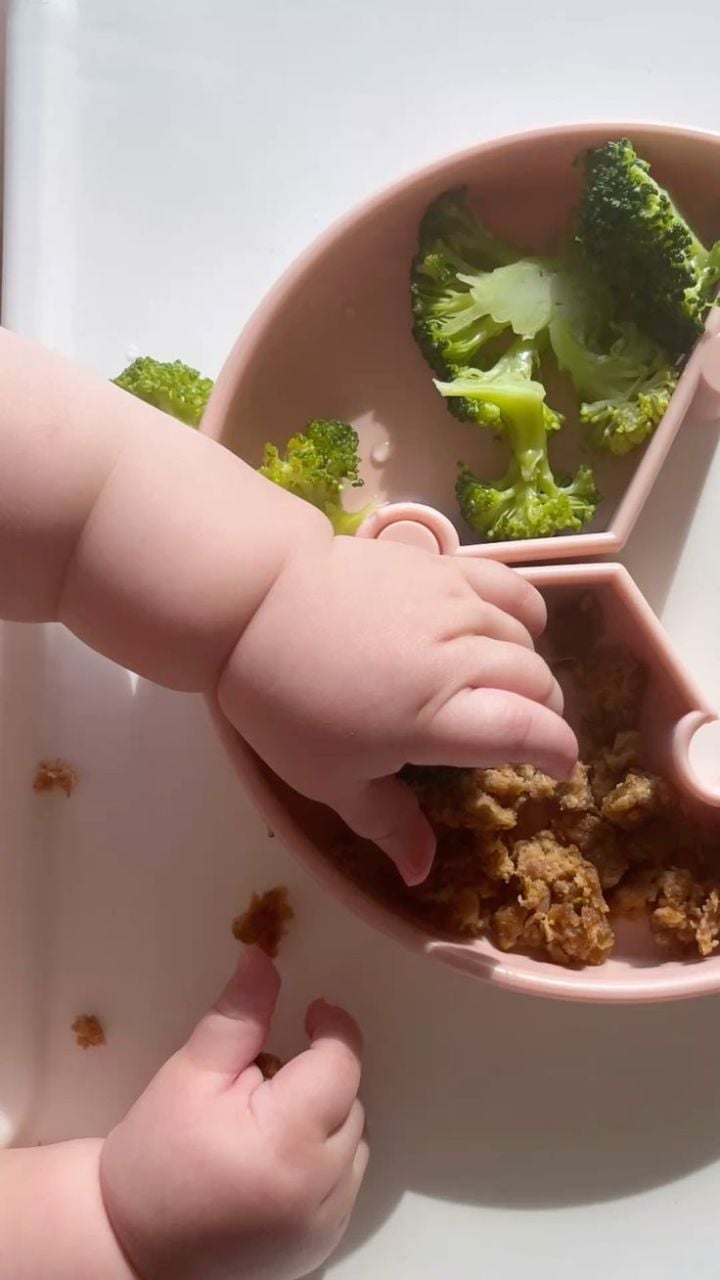 Anne Sütünden Sonra Ek Gıdaya Geçiş: İlk Günlerde En Doğru Adımlar